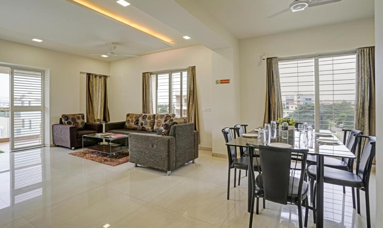 Treebo Excellent Homes, Nashik Buitenkant foto
